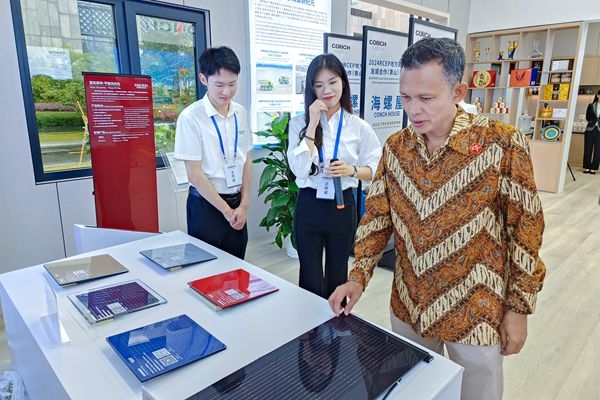 15.其他來(lái)賓參觀(guān)海螺屋3 15.其他來(lái)賓參觀(guān)海螺屋3