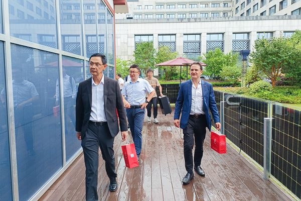 14.其他來(lái)賓參觀(guān)海螺屋2 14.其他來(lái)賓參觀(guān)海螺屋2